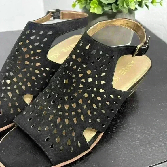 Anne Klein Genevieve Black Sandal Open Toe Buckle Size 10 - Picture 3 of 9